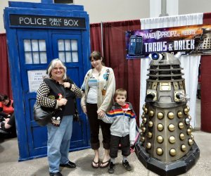 01 tardis and dalek