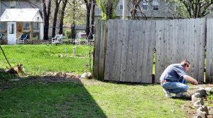 06 lonesome dog and the gardener